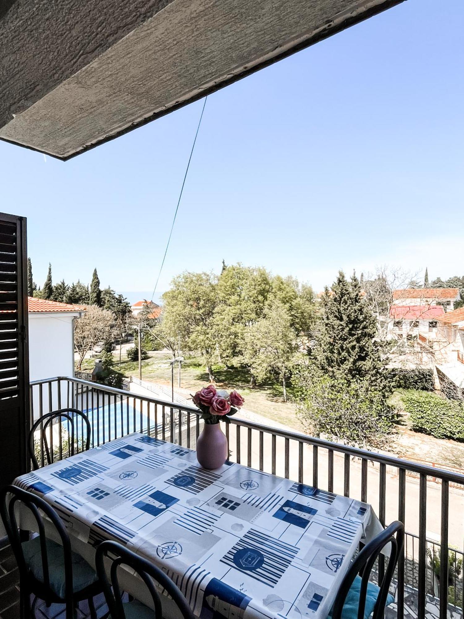 Apartments Zivko Malinska Ngoại thất bức ảnh