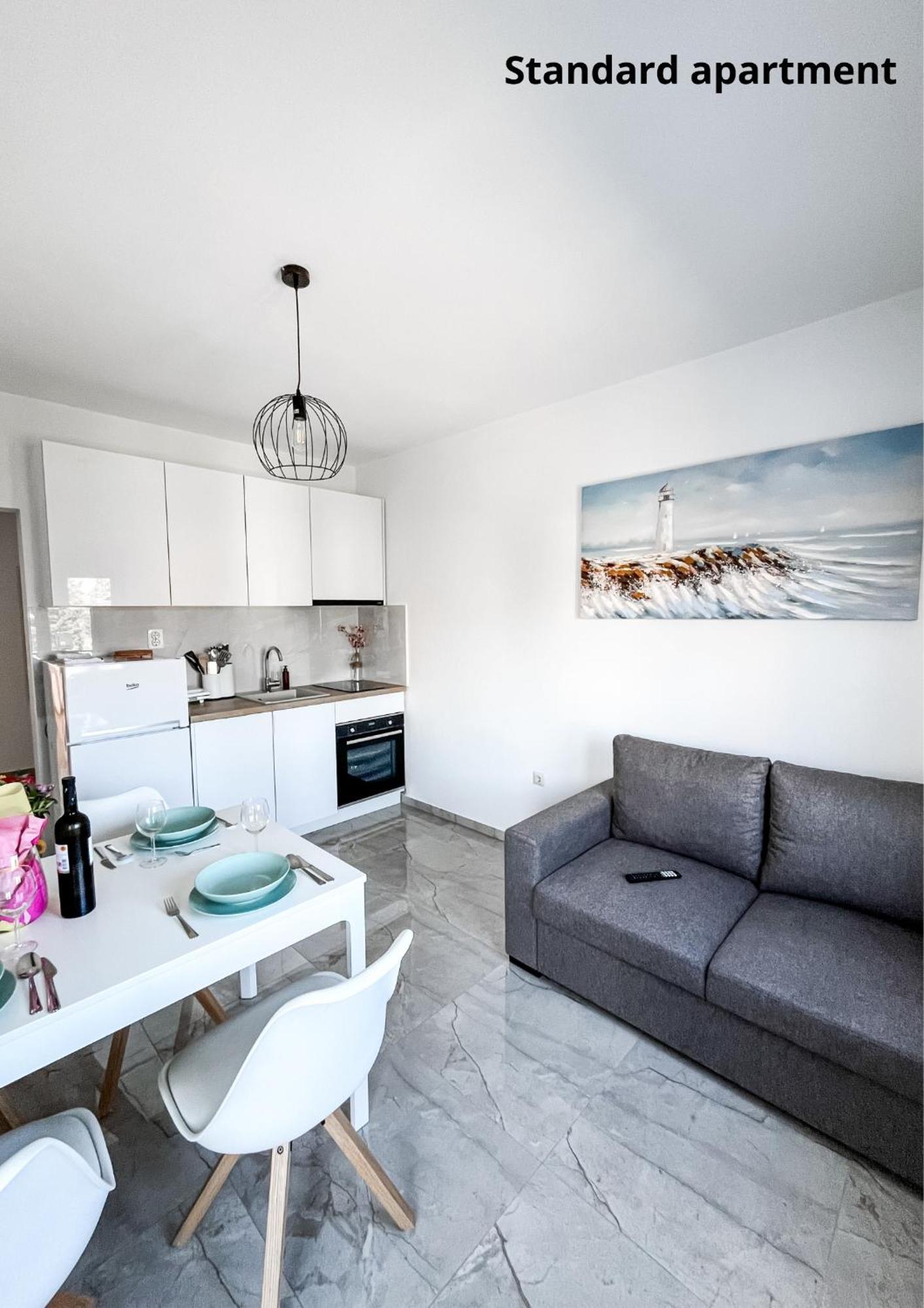 Apartments Zivko Malinska Ngoại thất bức ảnh